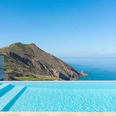 Villa Le Reve Skepasti 외부 사진